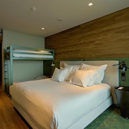 Готель Octant Ponta Delgada Екстер'єр фото A room at the hotel