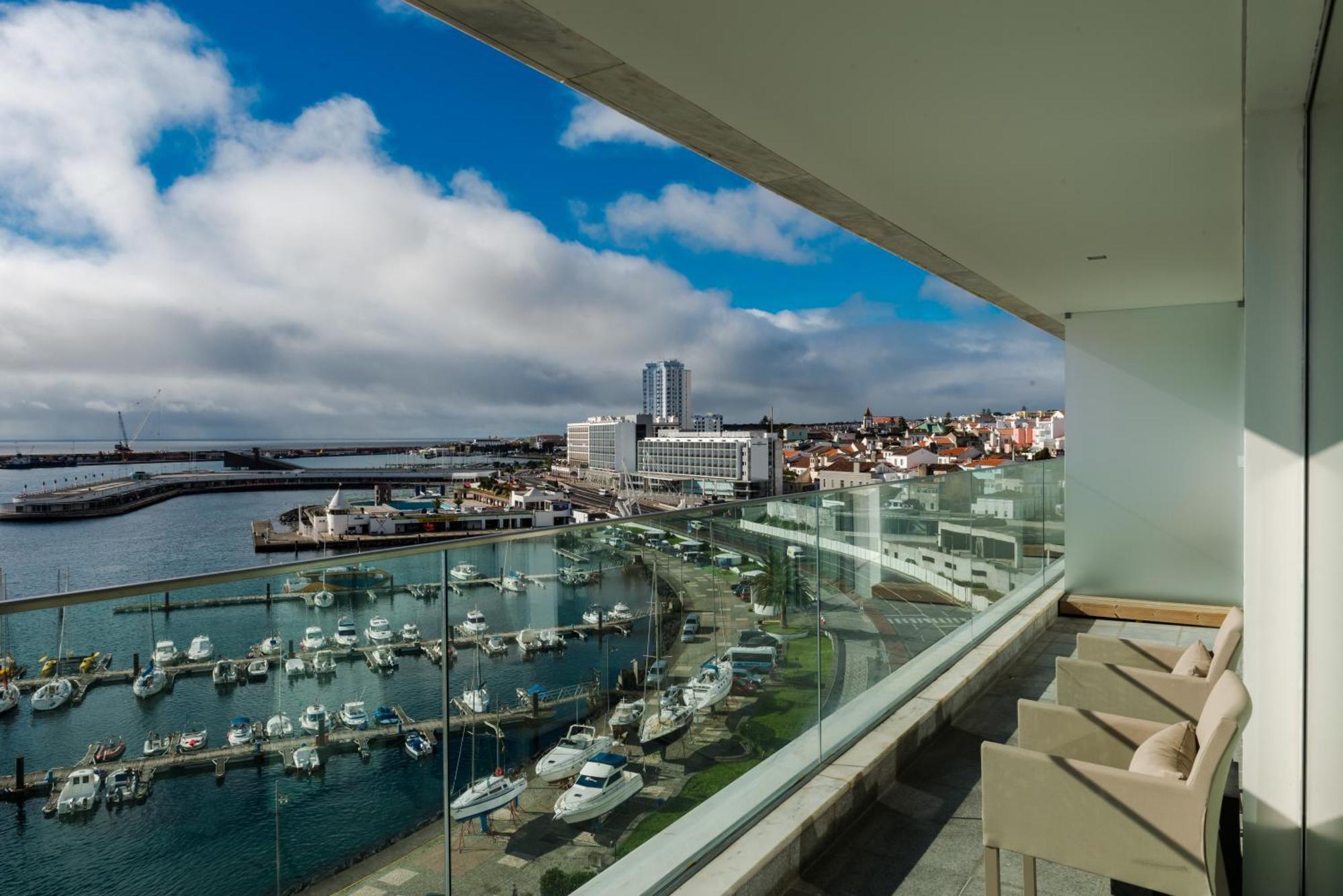 Готель Octant Ponta Delgada Екстер'єр фото View from a balcony
