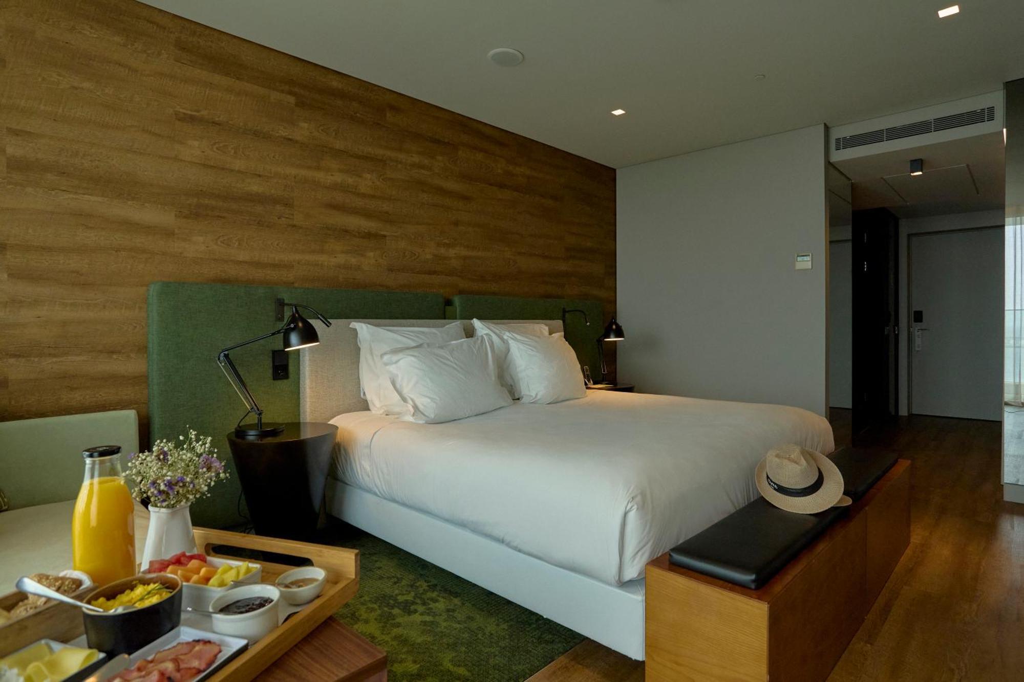 Готель Octant Ponta Delgada Екстер'єр фото A room at the hotel